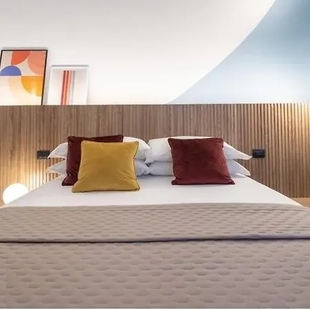 Siciliaholic Modern House * Katania